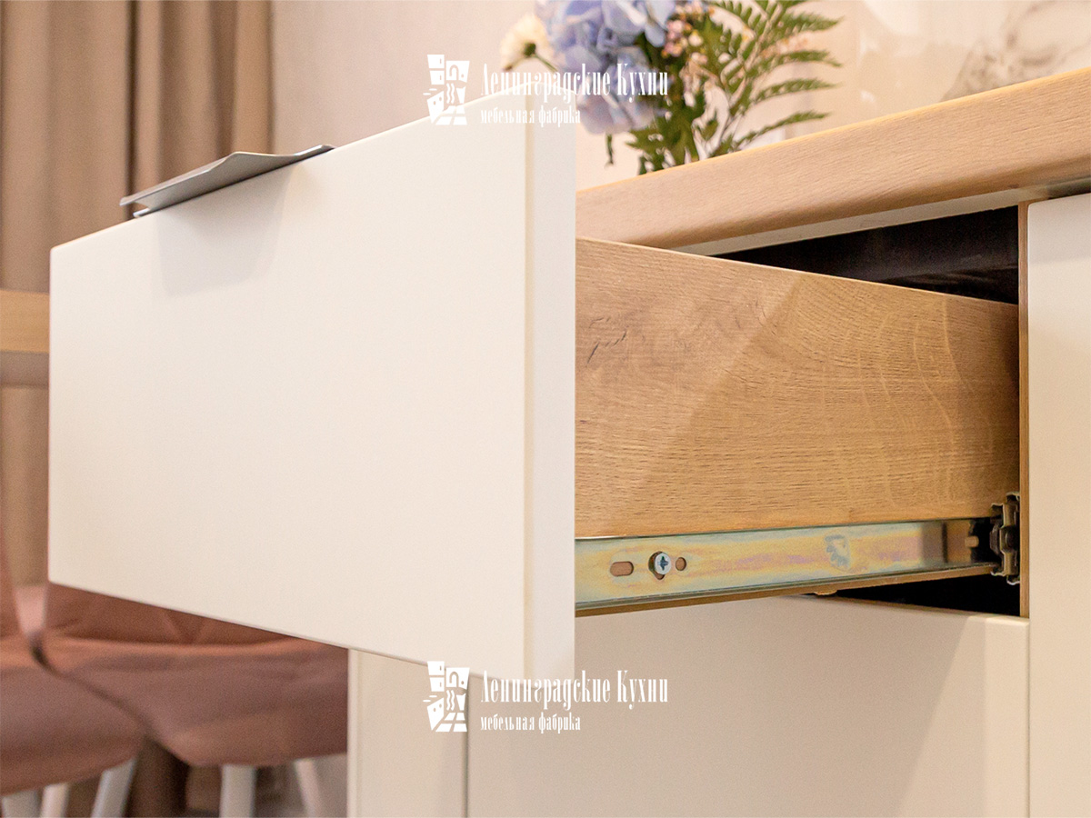 Кухня Майя белая и серая из МДФ, фото