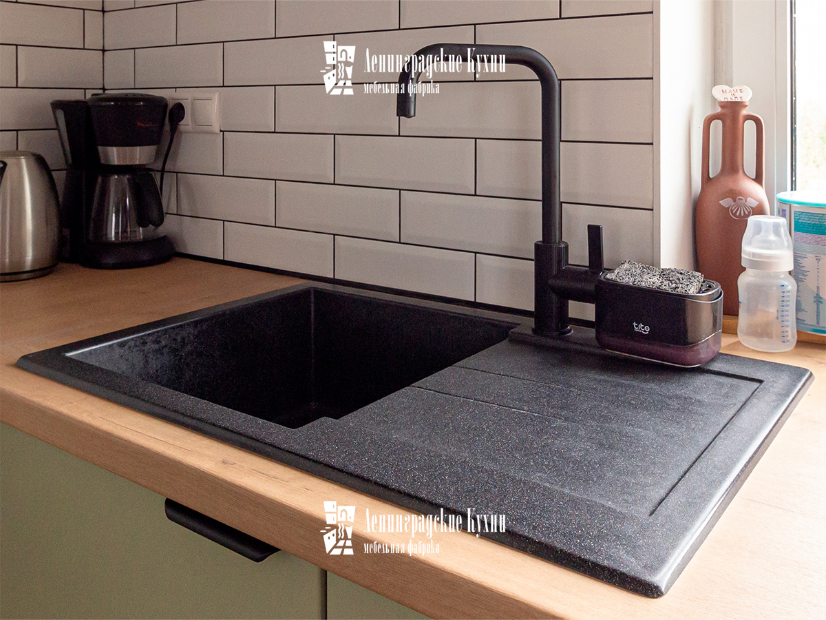 Кухня Токсово зеленая из МДФ, фото